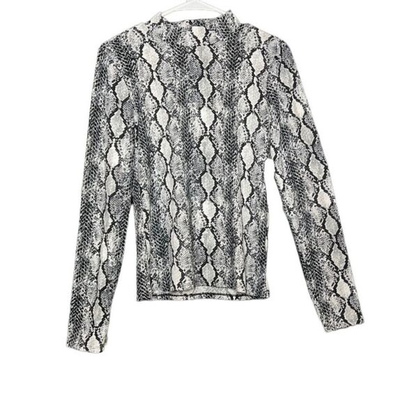 Women's New Long Sleeve Mock Neck stretch Python Top L New - Picture 1 of 3